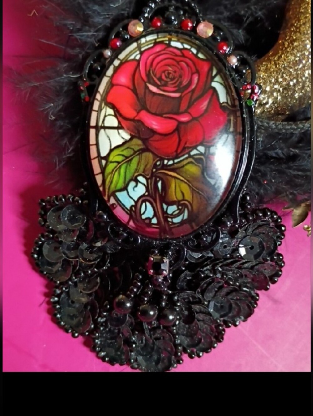 Gothic Red Rose Embellished Oval Pendant Black Beaded Modified Pendant Necklace